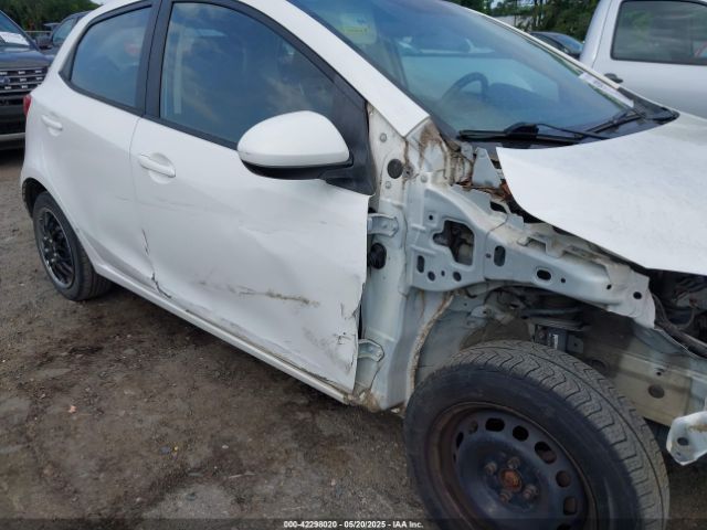 JM1DE1KZ6E0182458 Mazda Mazda2 Sport