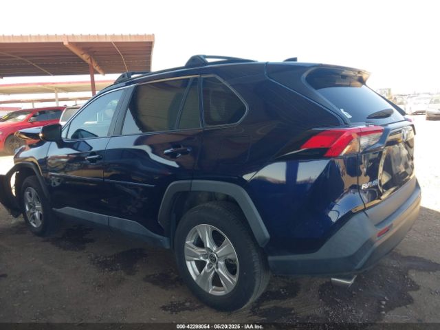 2T3W1RFV2MW157691 Toyota Rav4 Xle