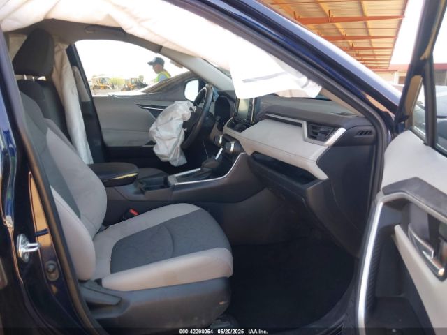 2T3W1RFV2MW157691 Toyota Rav4 Xle