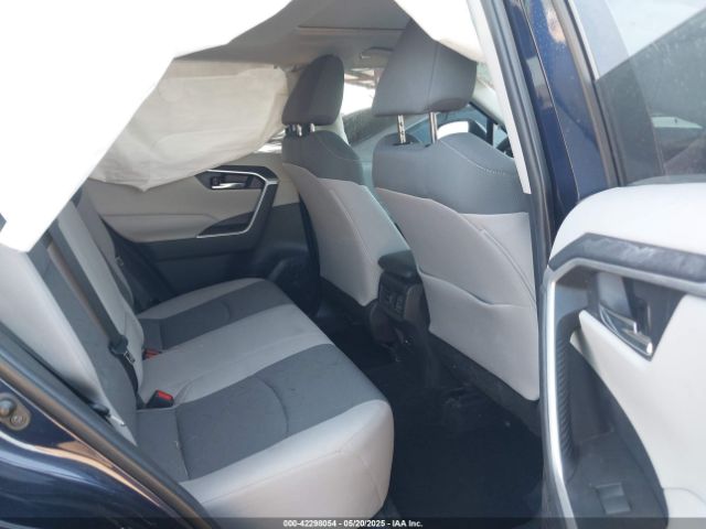 2T3W1RFV2MW157691 Toyota Rav4 Xle