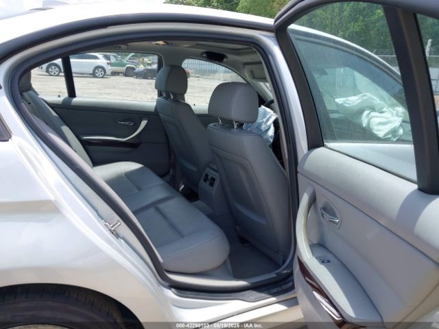 2011 BMW 328I WBAPH7C58BE680935 Photo 7