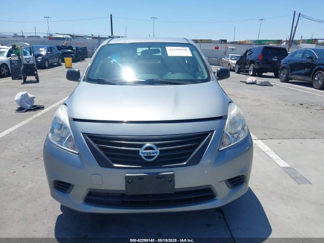 3N1CN7AP6EL867323 Nissan Versa 1.6 S+