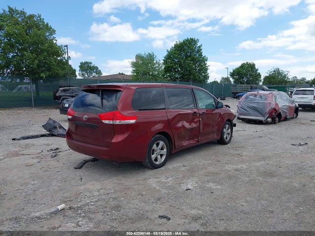 5TDZK3DC4ES406178 Toyota Sienna L V6 7 Passenger
