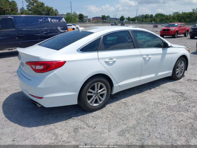 5NPE24AF1FH218194 Hyundai SONATA SE