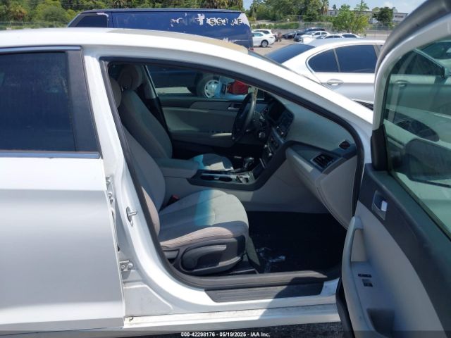 5NPE24AF1FH218194 Hyundai SONATA SE