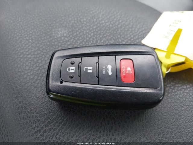 4T1T11BK3PU105645 Toyota Camry Se Awd
