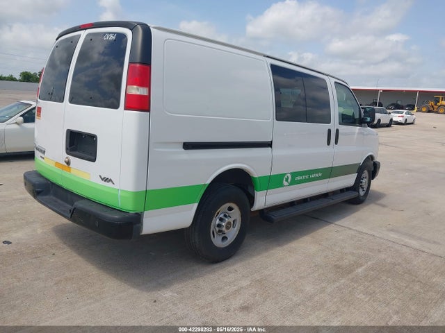 Chevrolet Express 2500 Work Van 2014 1GCWGFCA1E1160368 Image 4