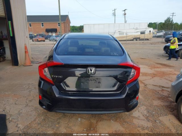 19XFC2F57GE044014 Honda Civic Lx