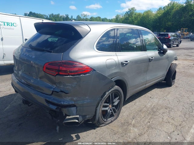 Porsche Cayenne 2016 WP1AA2A24GLA10857 Image 4