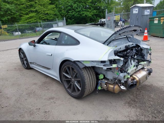 2024 PORSCHE 911 WP0AA2A91RS207170 Photo 2