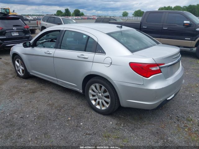 2012 CHRYSLER 200 1C3CCBBB5CN211169 Photo 2