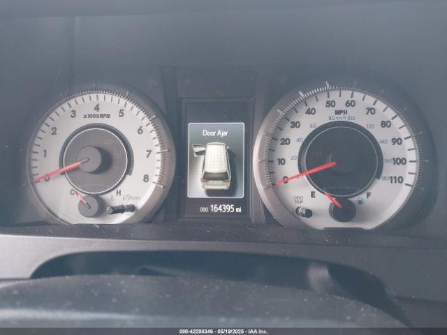 5TDXZ3DC8HS843396 Toyota Sienna Se 8 Passenger