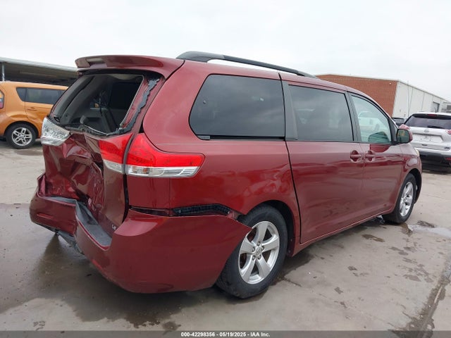 5TDKK3DC9ES466877 Toyota Sienna Le V6 8 Passenger