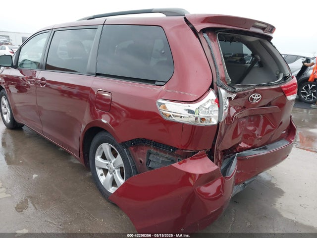 5TDKK3DC9ES466877 Toyota Sienna Le V6 8 Passenger