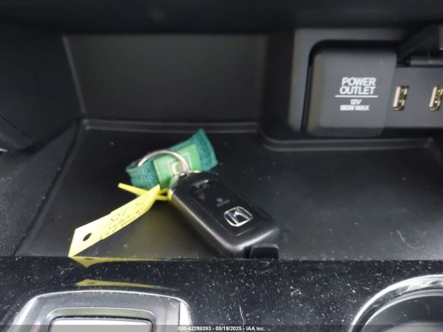 5FNYF6H07JB044394 Honda Pilot Elite