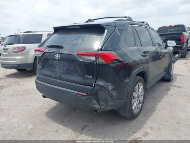 2023 TOYOTA RAV4 2T3C1RFV9PC250006 Photo 3
