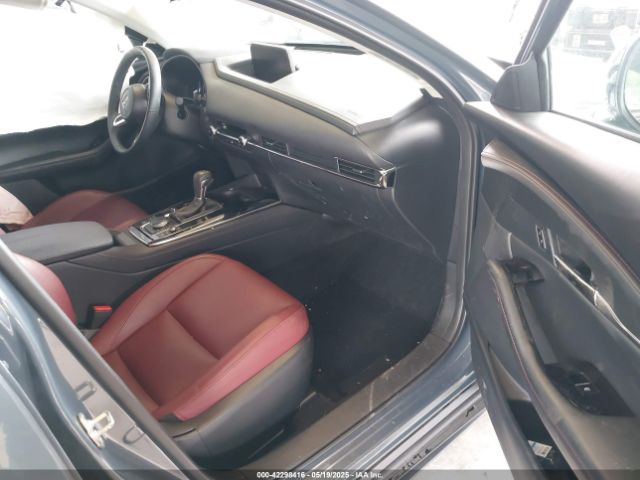 3MVDMBCM1PM558865 Mazda Cx-30 2.5 S Carbon Edition