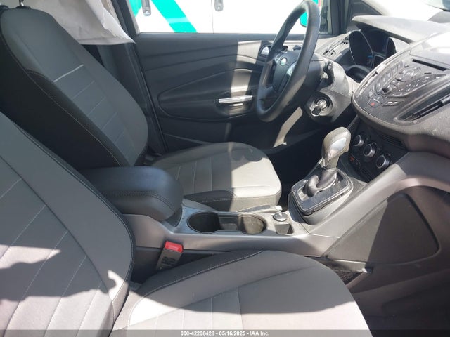 1FMCU0GX1FUA40556 Ford ESCAPE SE