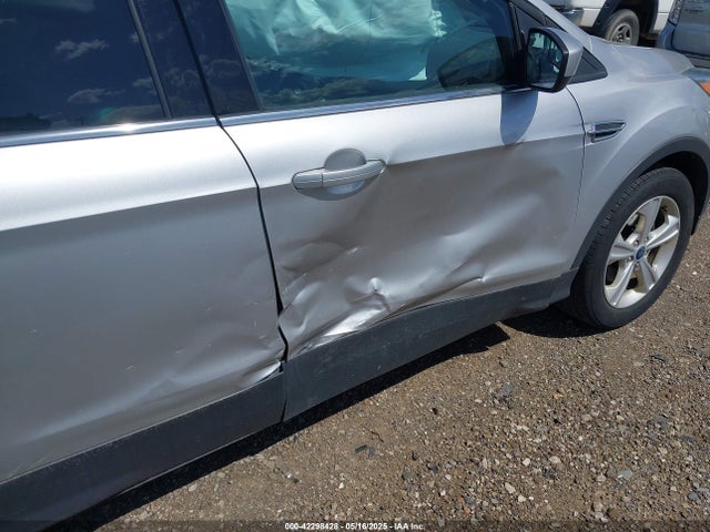 1FMCU0GX1FUA40556 Ford ESCAPE SE