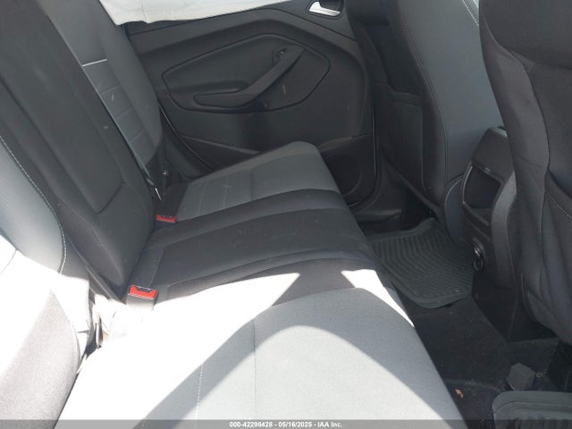 1FMCU0GX1FUA40556 Ford ESCAPE SE