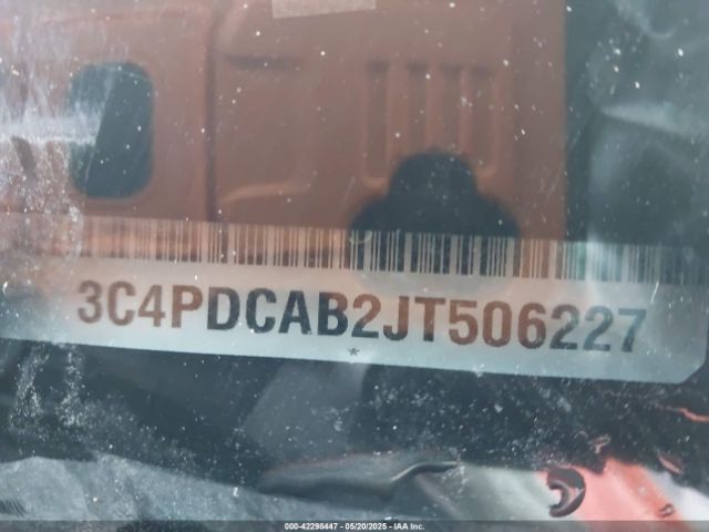 3C4PDCAB2JT506227 Dodge JOURNEY SE