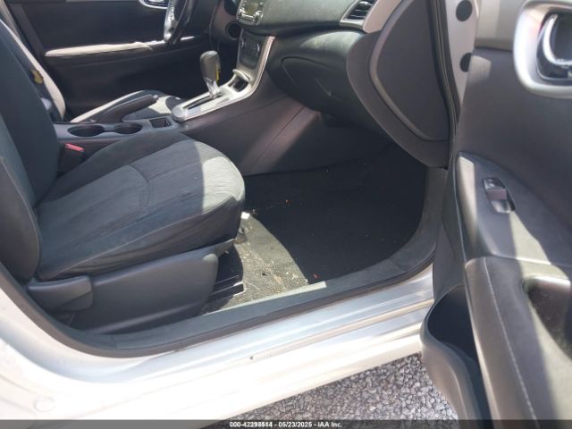 3N1AB7AP0FL673775 Nissan 2015