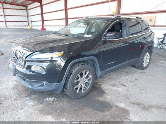 1C4PJMCS5FW727866 Jeep Cherokee Latitude