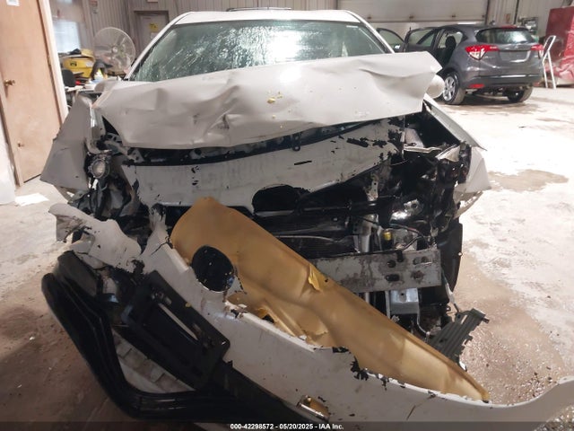 Toyota Prius Two 2015 JTDKN3DU1F0433909 Image 11