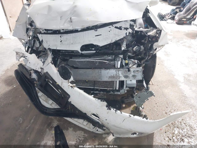 Toyota Prius Two 2015 JTDKN3DU1F0433909 Image 6