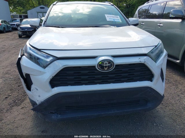 2T3P1RFV1RW428767 Toyota Rav4 Xle