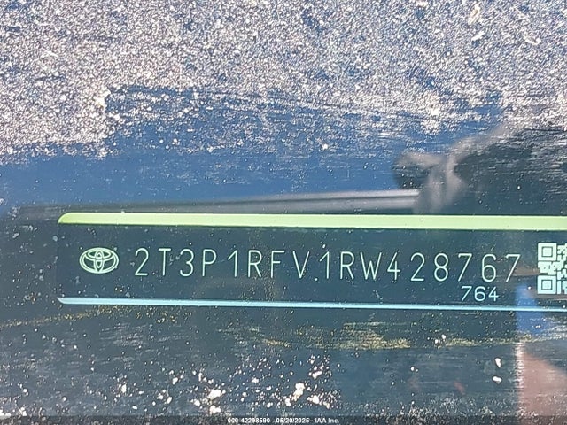 2T3P1RFV1RW428767 Toyota Rav4 Xle