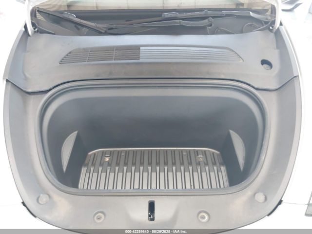 2021 TESLA MODEL Y 5YJYGAEE6MF202406 Photo 9