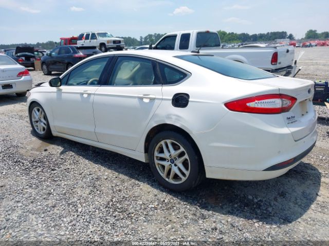 1FA6P0HD5E5359471 Ford FUSION SE
