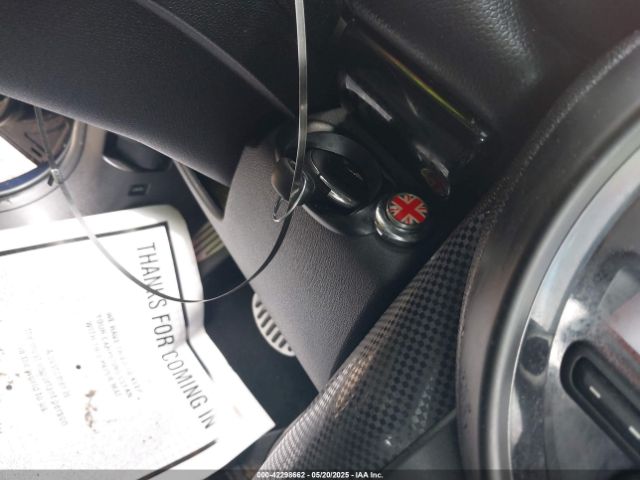 2016 MINI COUNTRYMAN WMWZC5C51GWU00561 Photo 10