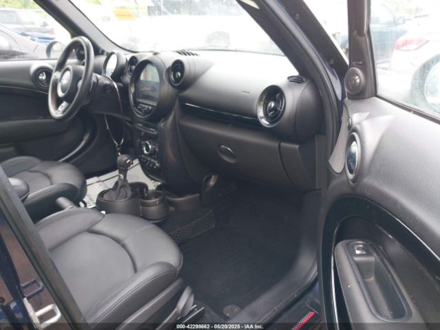 2016 MINI COUNTRYMAN WMWZC5C51GWU00561 Photo 4