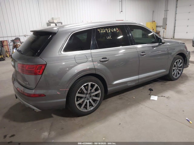 2017 AUDI Q7 WA1LAAF76HD055118 Photo 3
