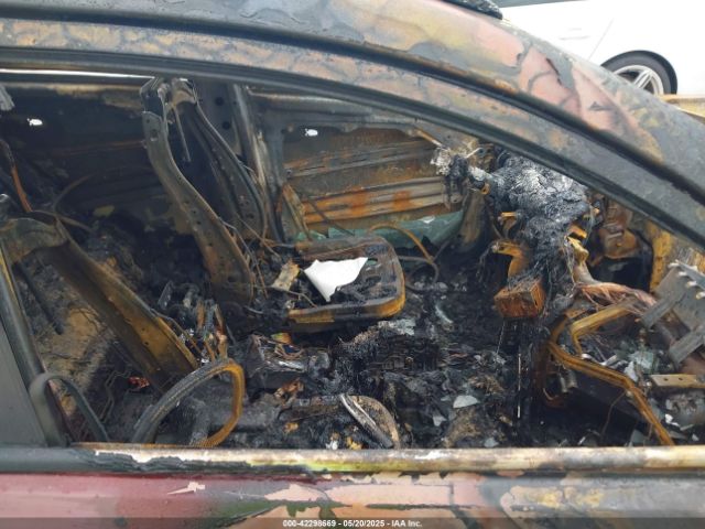 KM8J33A48GU207524 Hyundai TUCSON SE