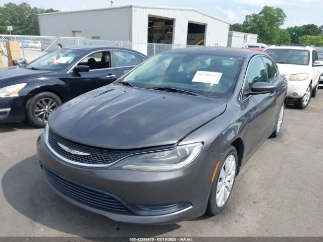 1C3CCCFB1FN665391 Chrysler 200 LX