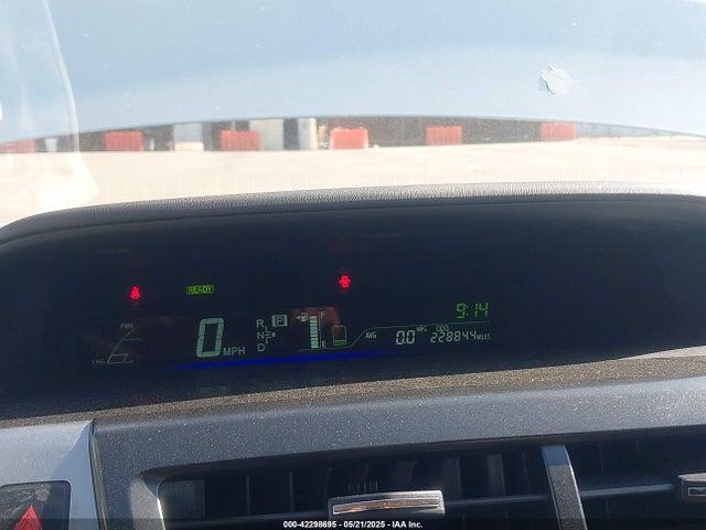 Toyota Prius V Two 2015 JTDZN3EU4FJ017571 Image 7