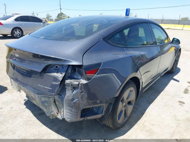 5YJ3E1EB3PF698548 Tesla MODEL 3