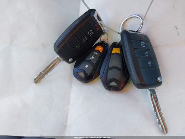 3KPFK4A70HE050732 KIA FORTE LX