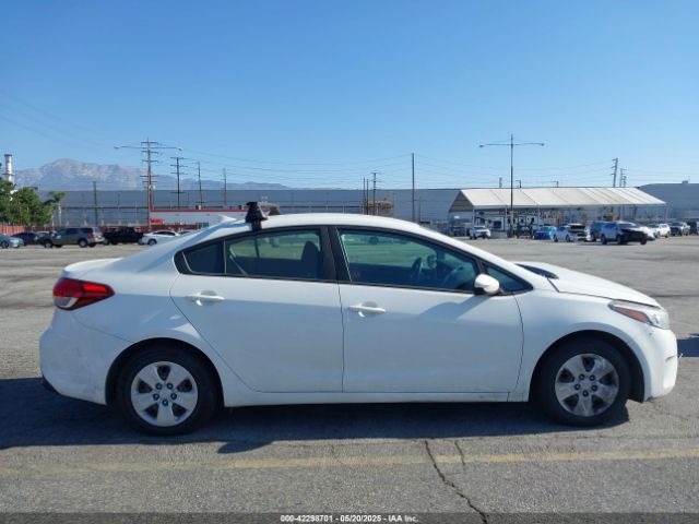3KPFK4A70HE050732 KIA FORTE LX