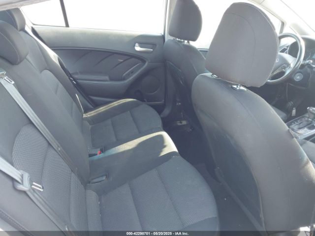 3KPFK4A70HE050732 KIA FORTE LX