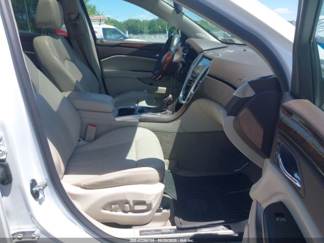 3GYFNEE31FS610626 Cadillac Srx Luxury Collection