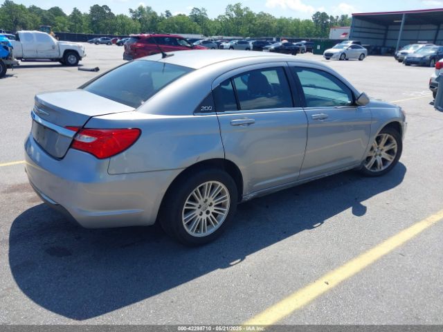 2013 CHRYSLER 200 1C3CCBBB9DN542645 Photo 3