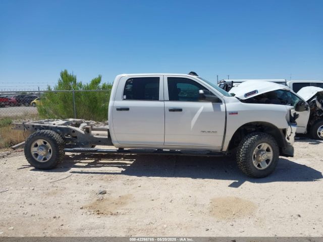 3C6UR5HJ6MG698589 RAM 2500 Tradesman  4x4 8' Box