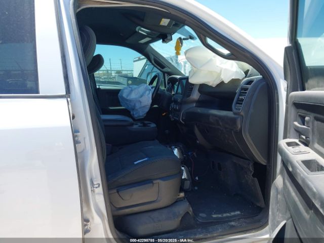 3C6UR5HJ6MG698589 RAM 2500 Tradesman  4x4 8' Box