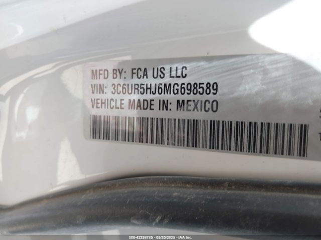 3C6UR5HJ6MG698589 RAM 2500 Tradesman  4x4 8' Box