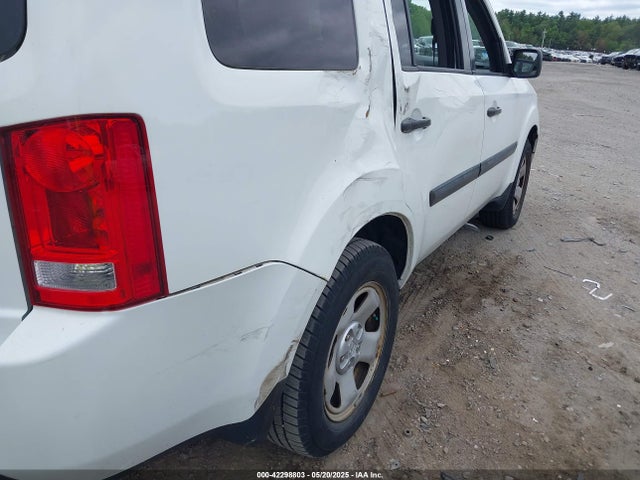Honda PILOT LX 2014 5FNYF3H24EB004215 Image 6