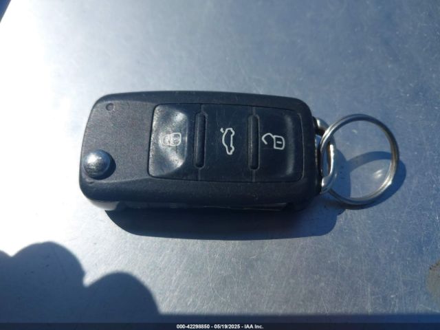 3VWL17AJ4EM438886 Volkswagen Jetta 1.8t Sel